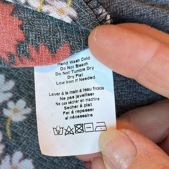 NWOT All in Favor Floral MIDI Dress, black with orange florals - Picture 16 of 16